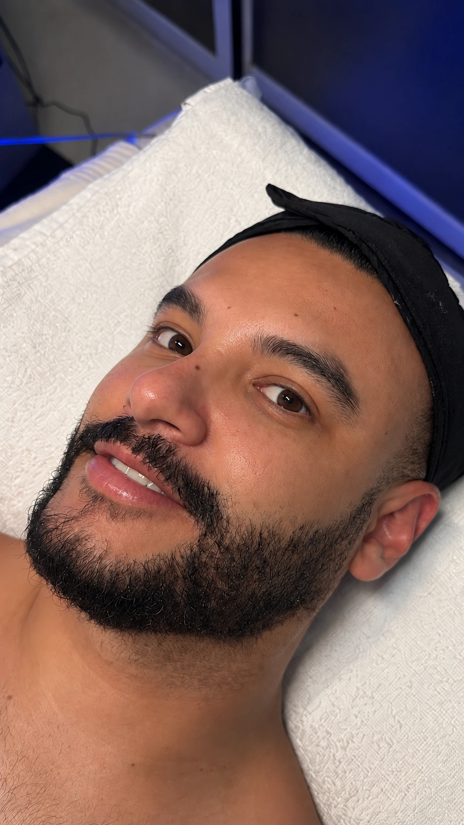 Jorge: fotografía antes aportada para el comparativo Hydrafacial